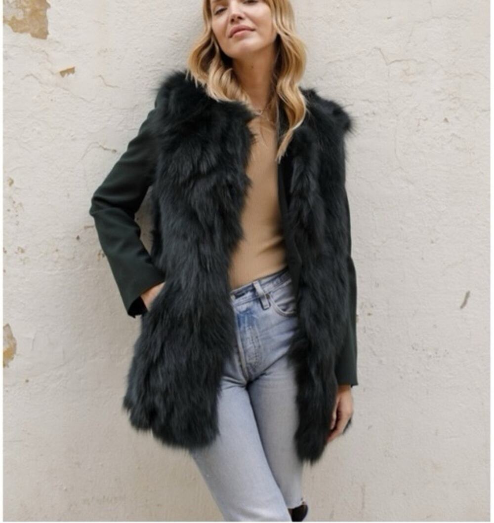NWT Youhan Women's Faux Fur Vest Coat Sleeveless Jacket size xs